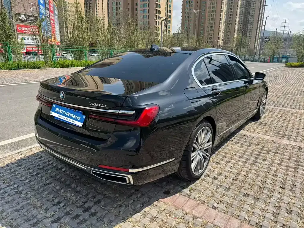 BMW 7 Series 2021 из CN, фото 4