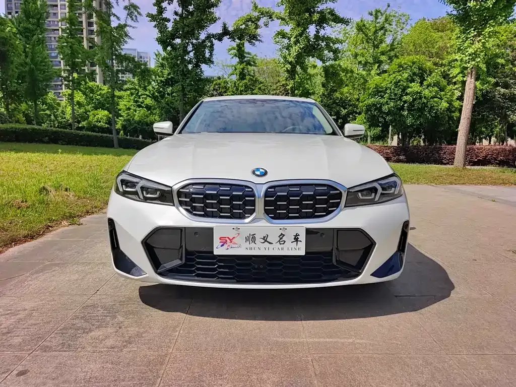 BMW 3 Series — фото 10
