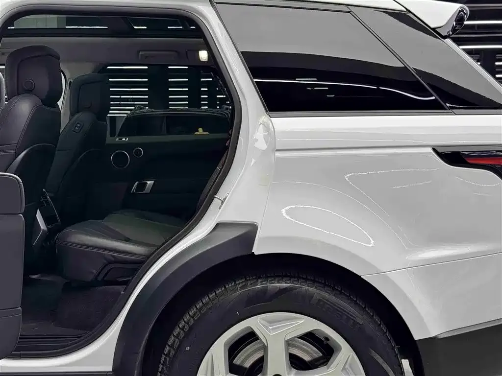 Land Rover Sport PHEV 2021 из CN, фото 4