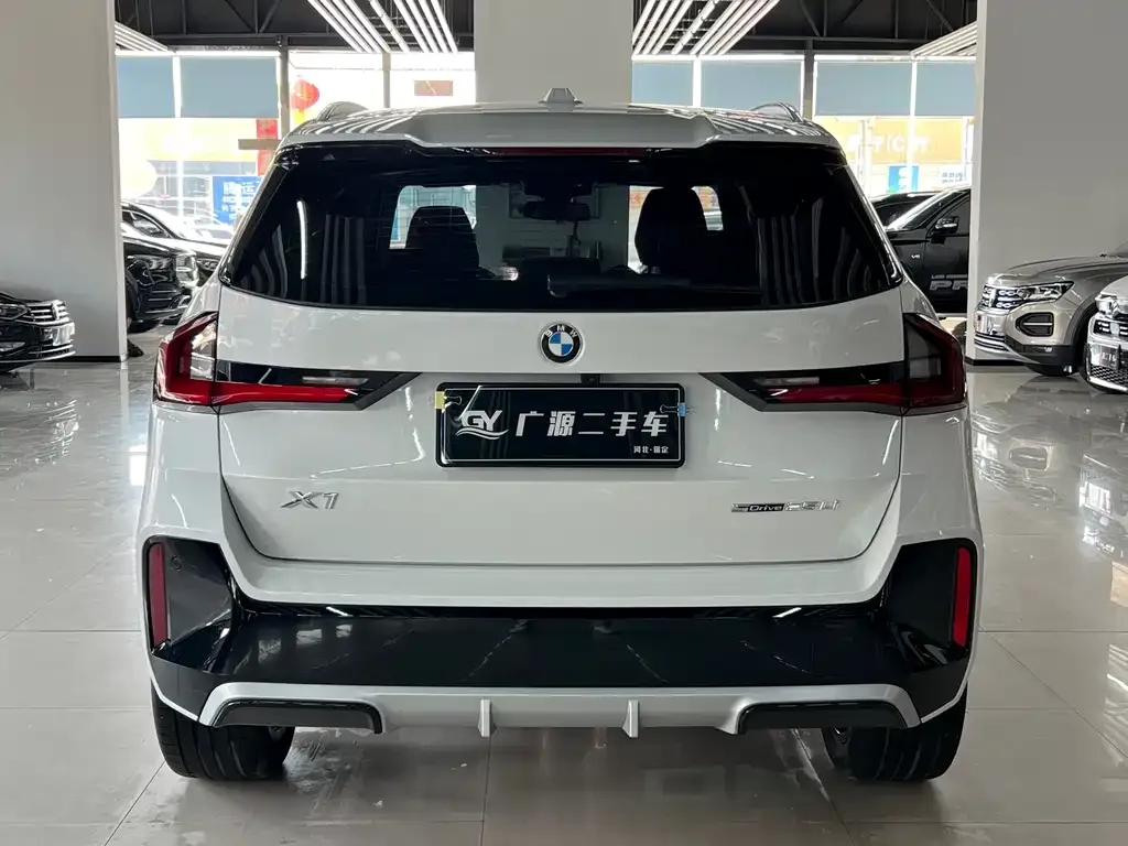 BMW X1 — фото 4