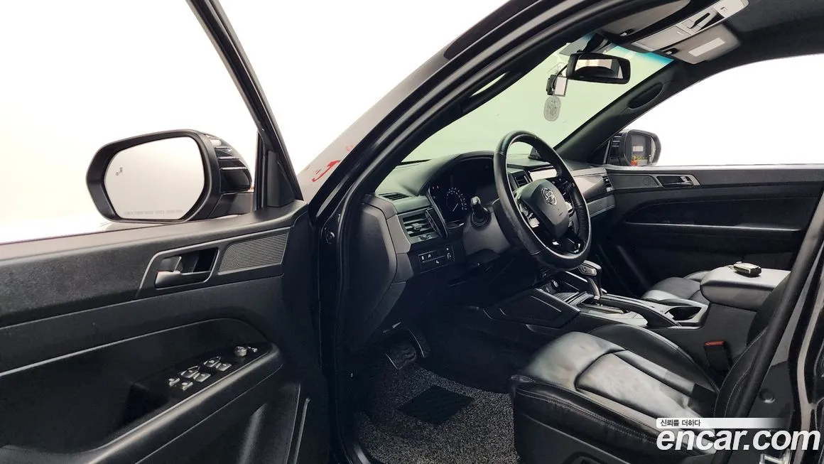 KG Mobility (Ssangyong) Rexton — фото 3