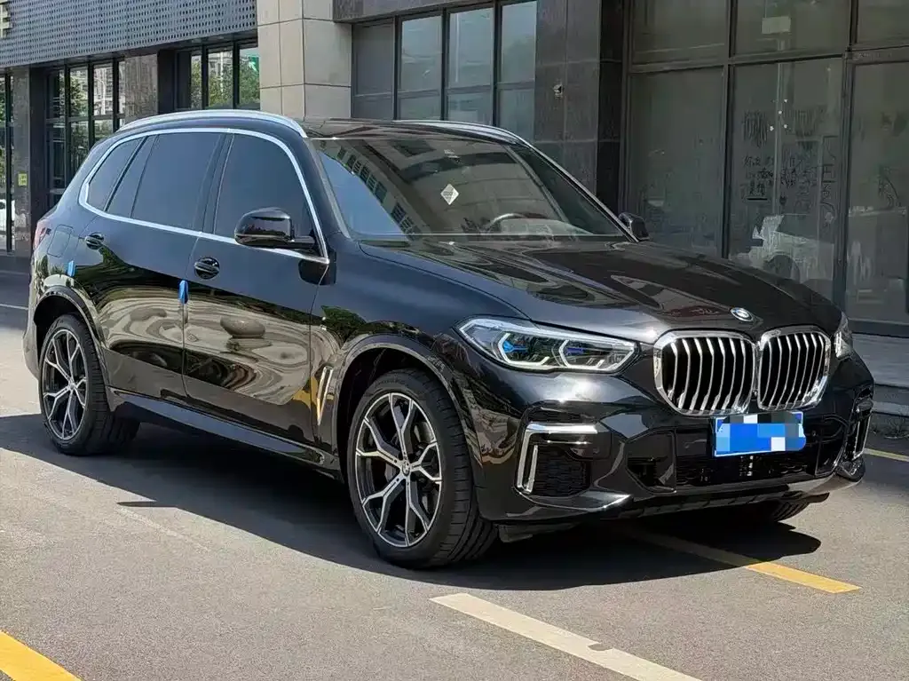 BMW X5 — фото 2