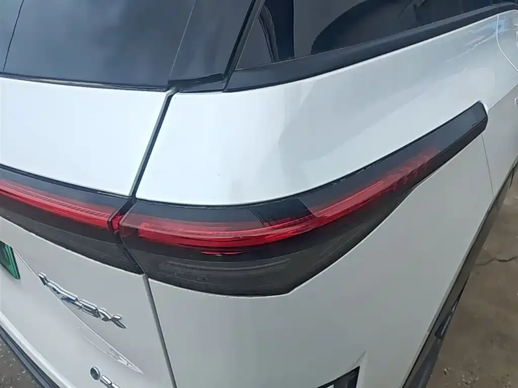 Toyota Platinum 3X 2025 из CN, фото 2