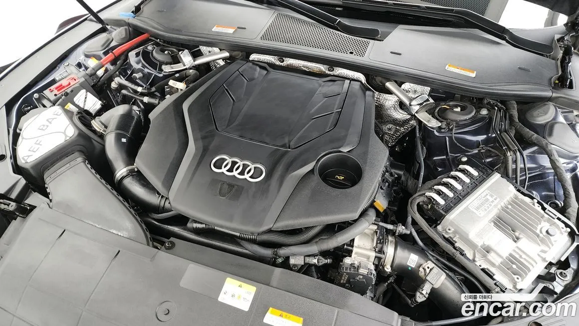 Audi A7 — фото 9