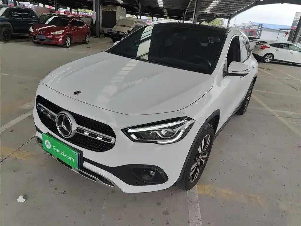 Mercedes-Benz GLA — фото 9