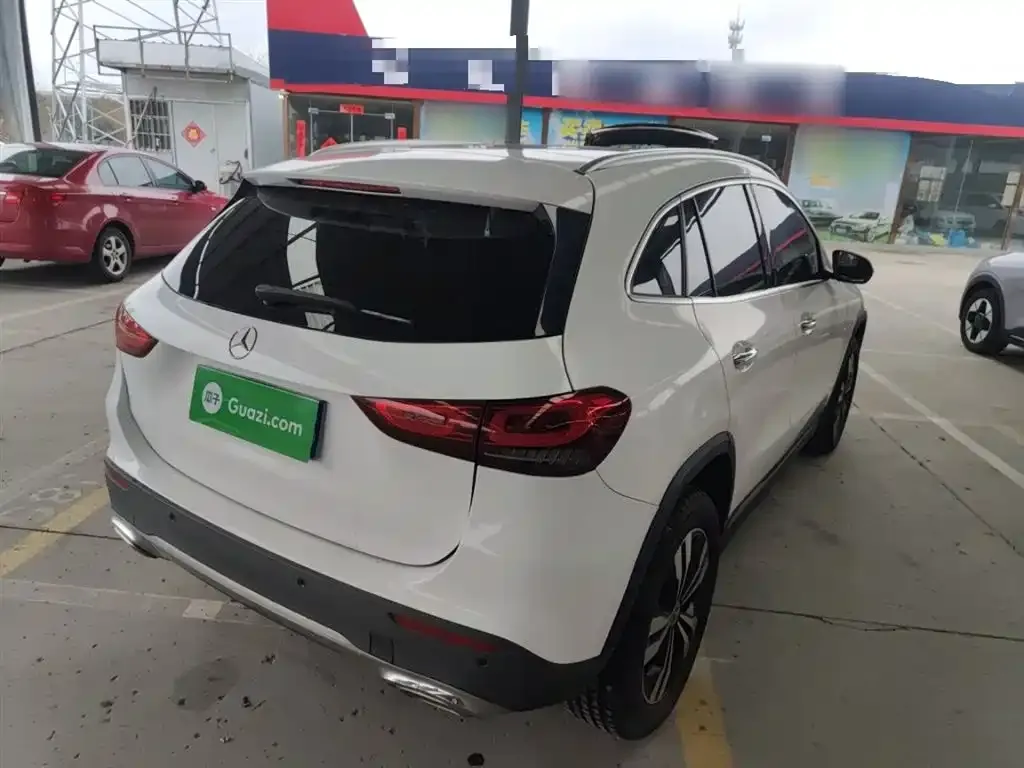 Mercedes-Benz GLA — фото 5