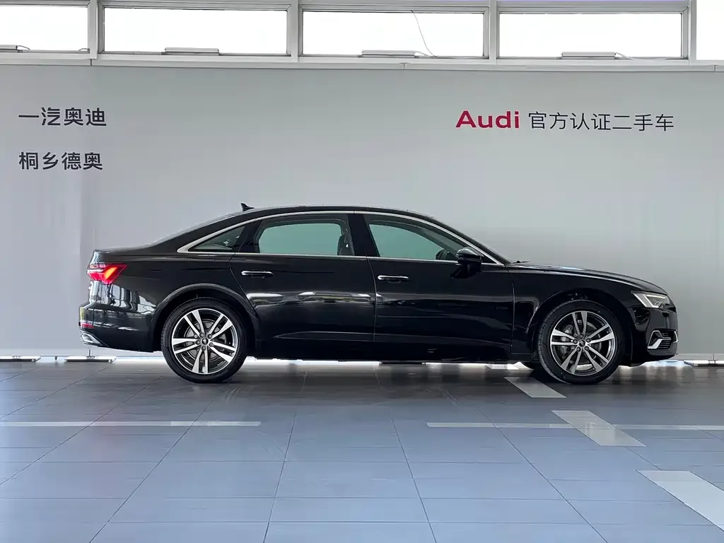 Audi A6L — фото 3