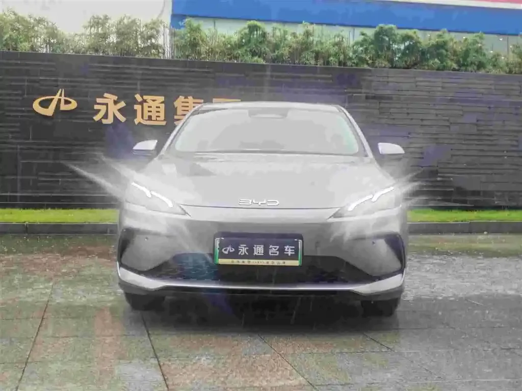 BYD Seal 05 DM-i — фото 6