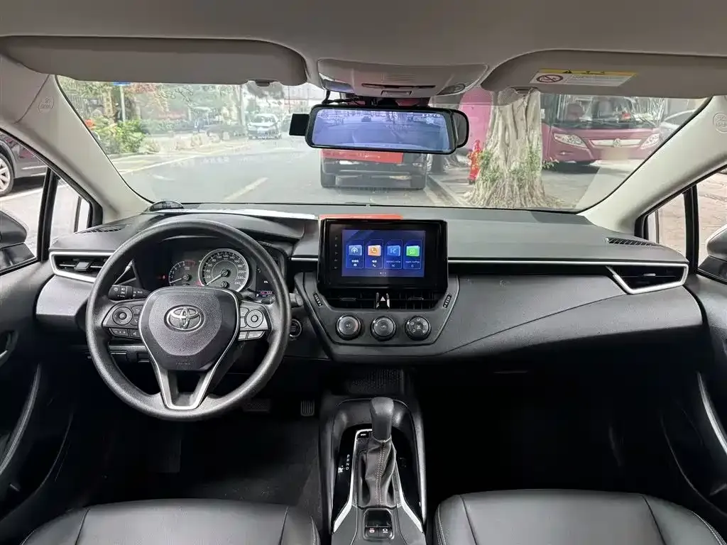 Toyota Corolla 2022 из CN, фото 3