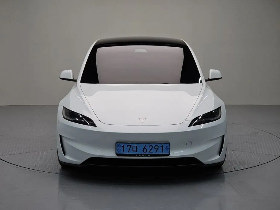 Tesla Model 3 — фото 4