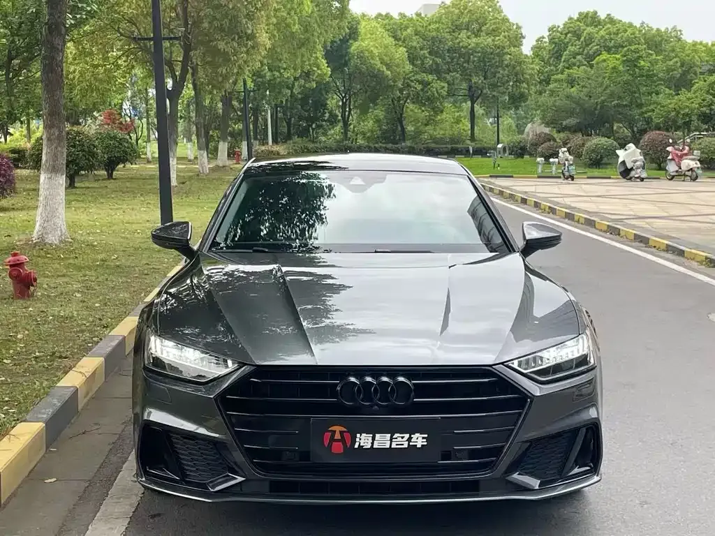 Audi A7 2021 из CN, фото 3