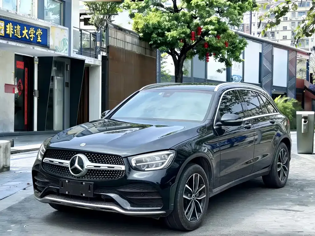 Mercedes-Benz GLC — фото 1