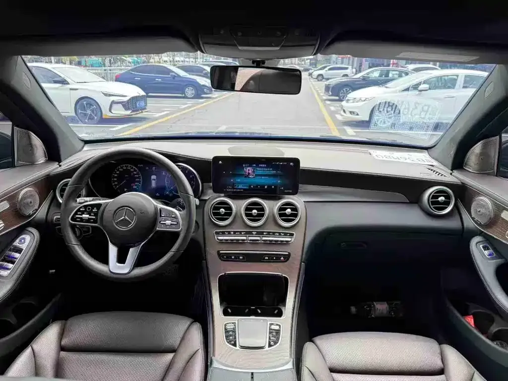 Mercedes-Benz GLC — фото 5