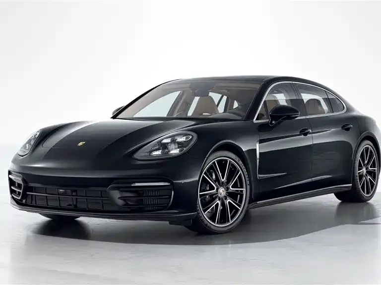 Porsche Panamera — фото 1