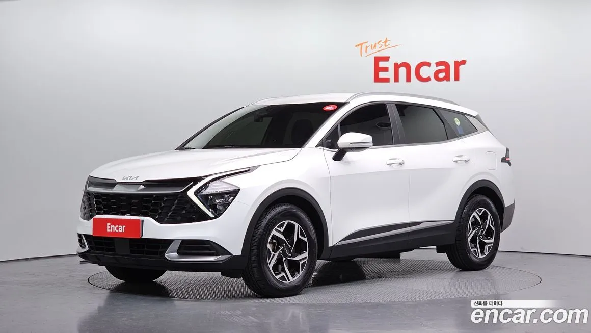 Kia Sportage — фото 1