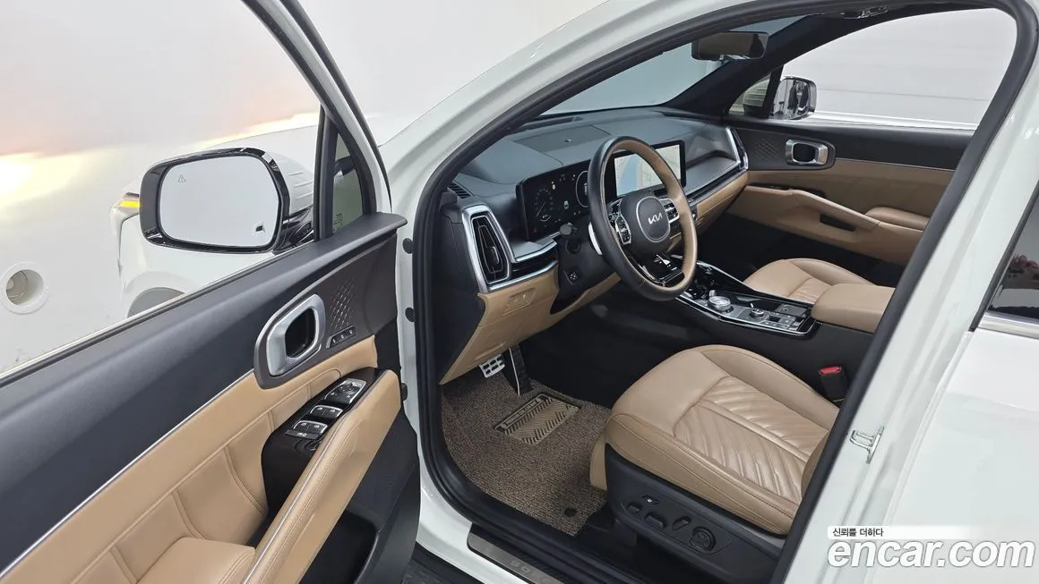 Kia Sorento — фото 10