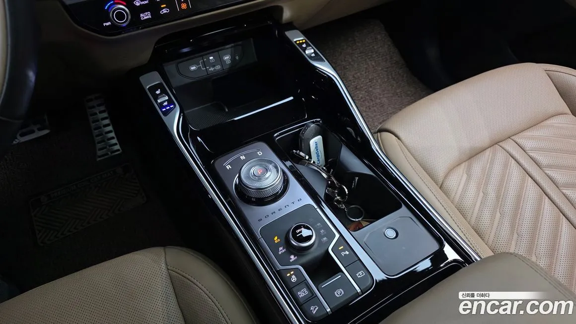 Kia Sorento — фото 4