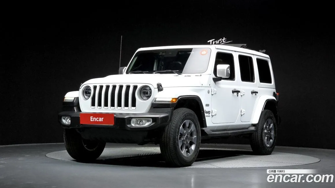 Jeep Wrangler — фото 1