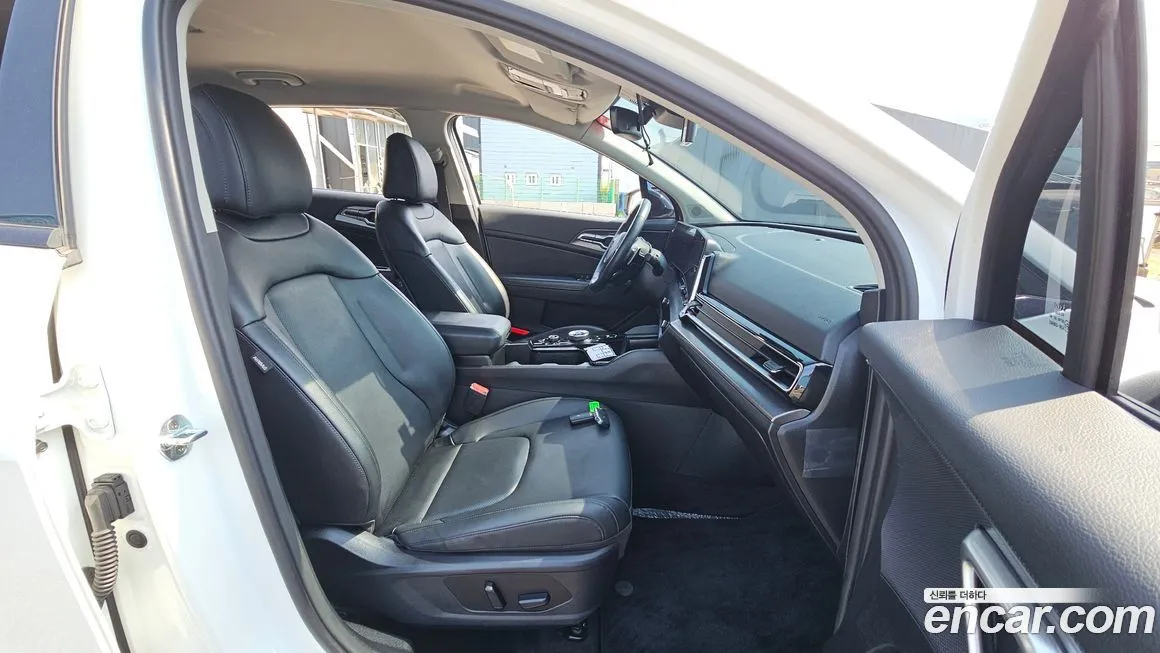 Kia Sportage — фото 8