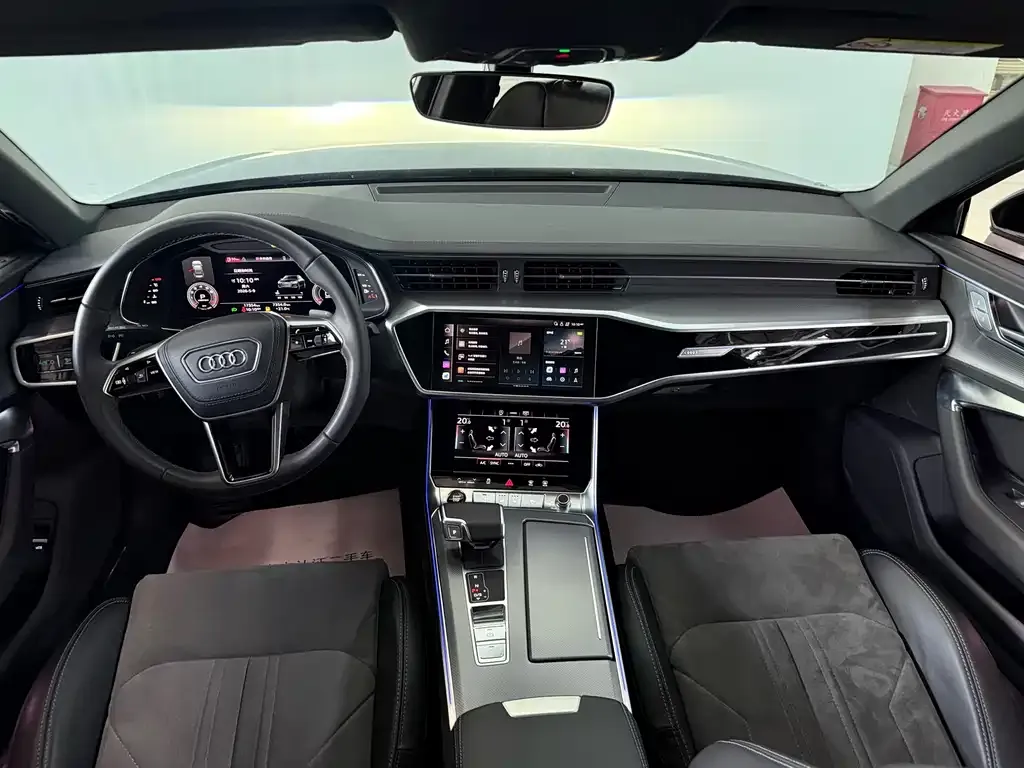 Audi A6L — фото 9