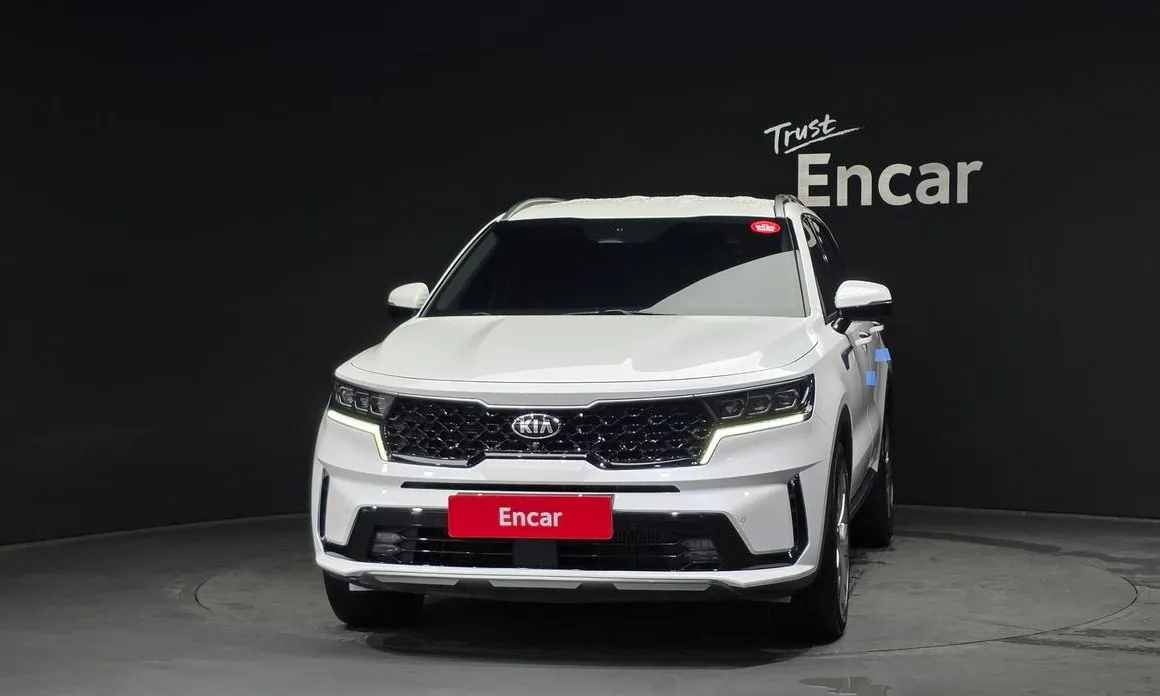Kia Sorento — фото 5