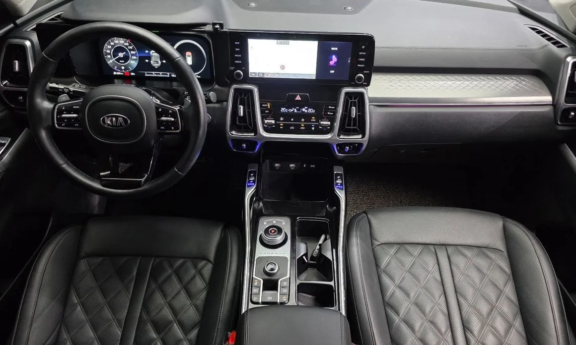Kia Sorento — фото 10