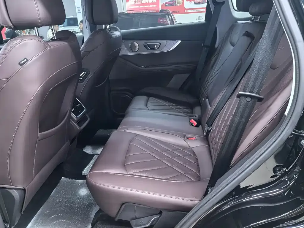 Chery Tiggo 8 PRO — фото 2