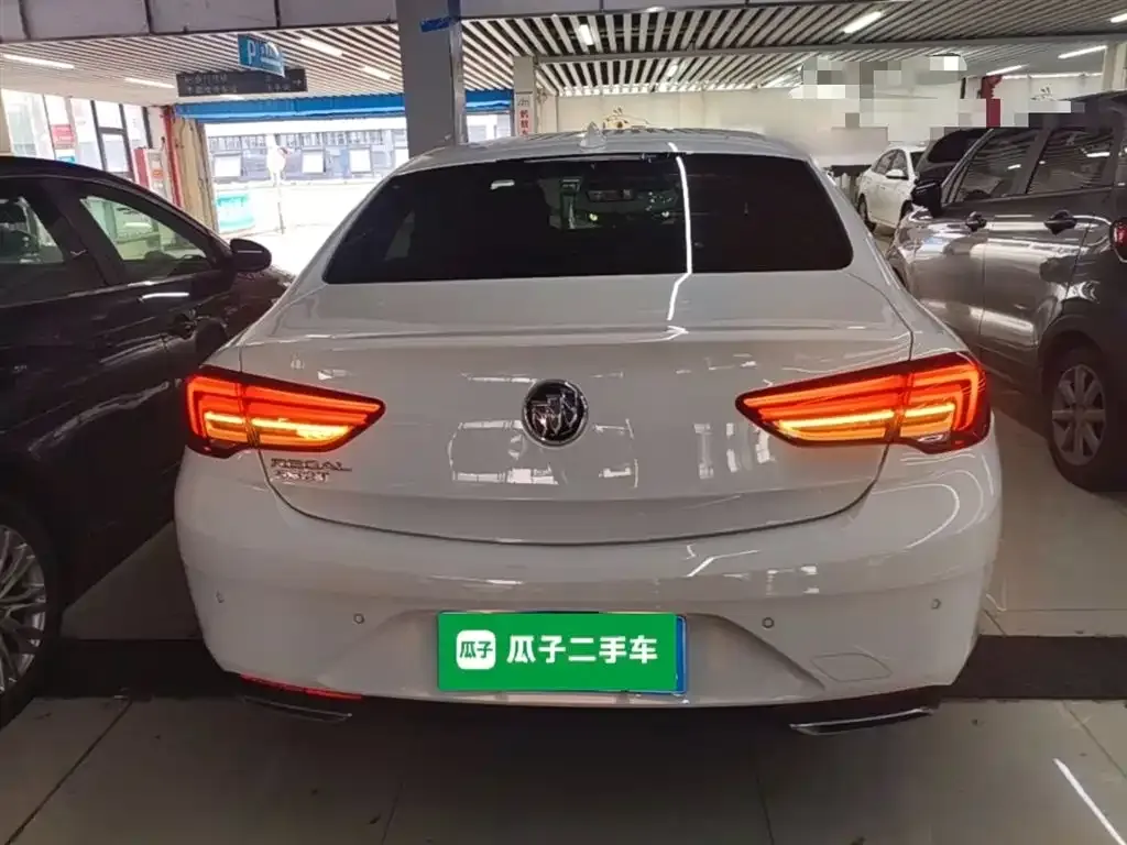 Buick Regal — фото 10