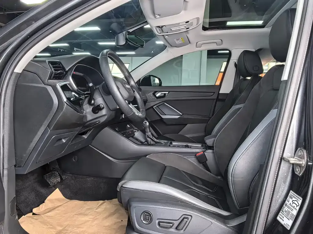 Audi Q3 Sportback 2022 из CN, фото 9