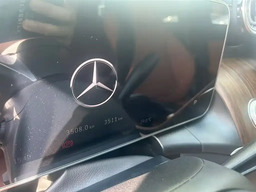 Mercedes-Benz GLC — фото 1