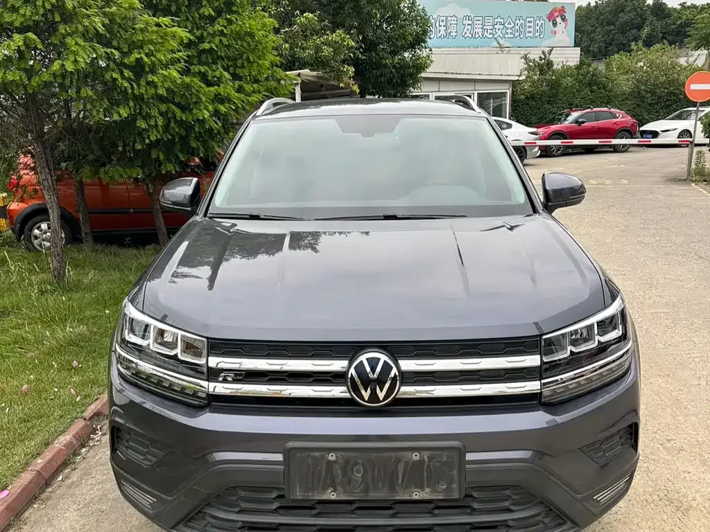 Volkswagen Tharu — фото 4