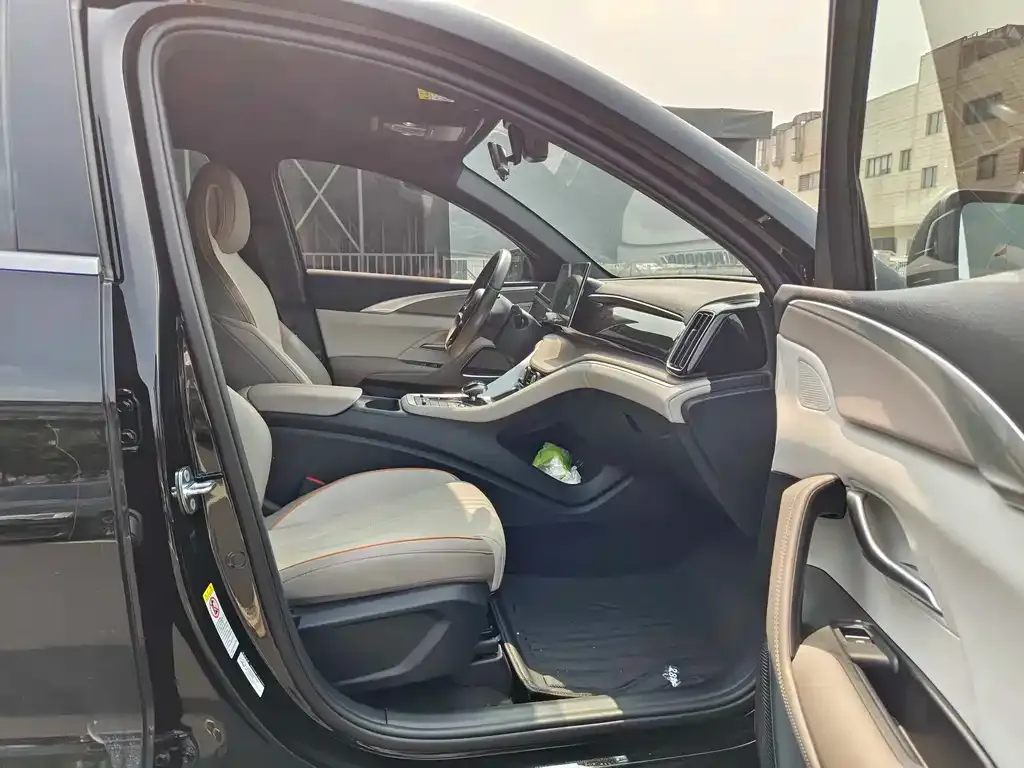 BYD Pro New Energy — фото 4