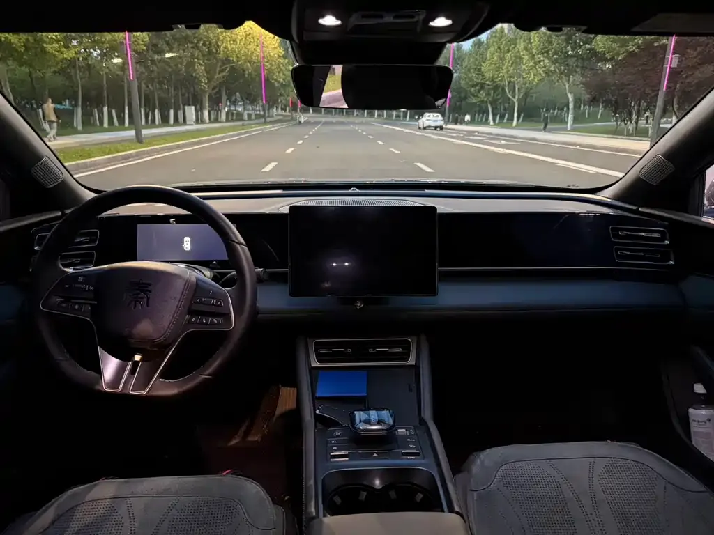 BYD Qin L 2025 из CN, фото 3