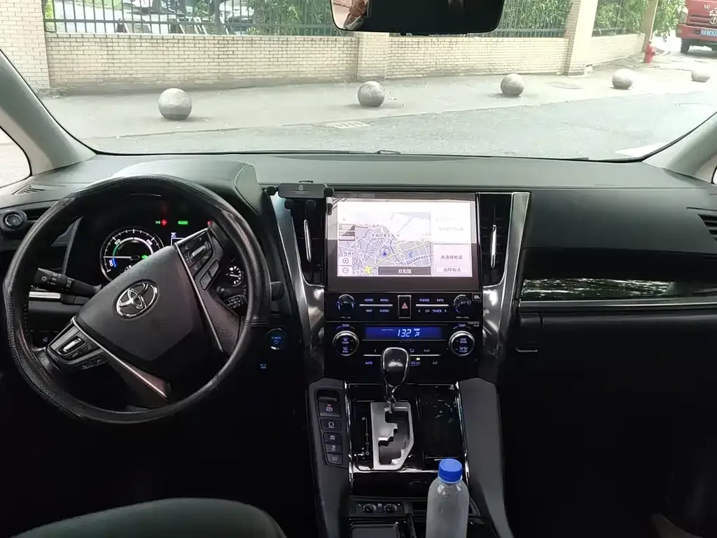 Toyota Vellfire 2022 из CN, фото 4