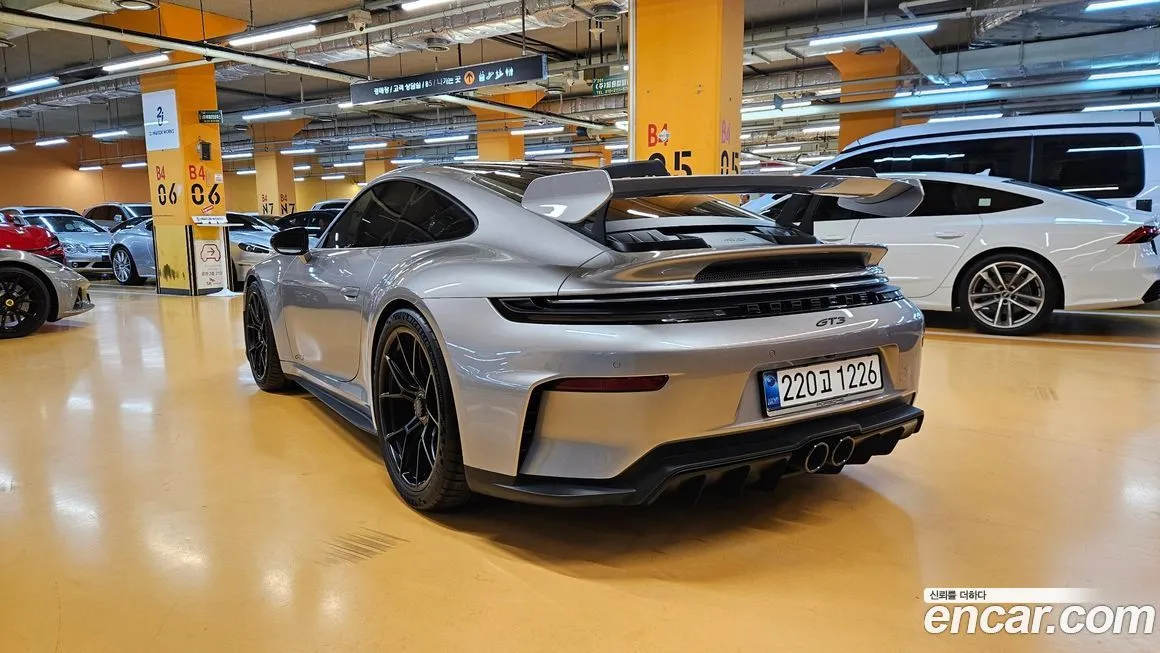 Porsche 911 2026 из KR, фото 9