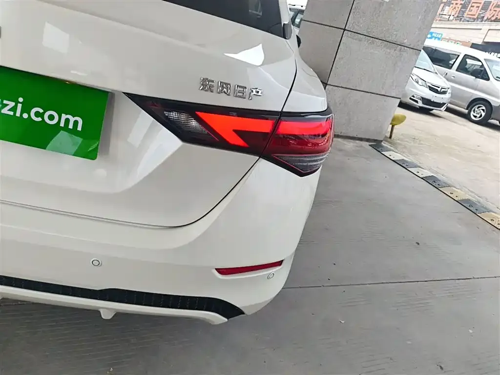 Nissan Sylphy 2022 из CN, фото 4