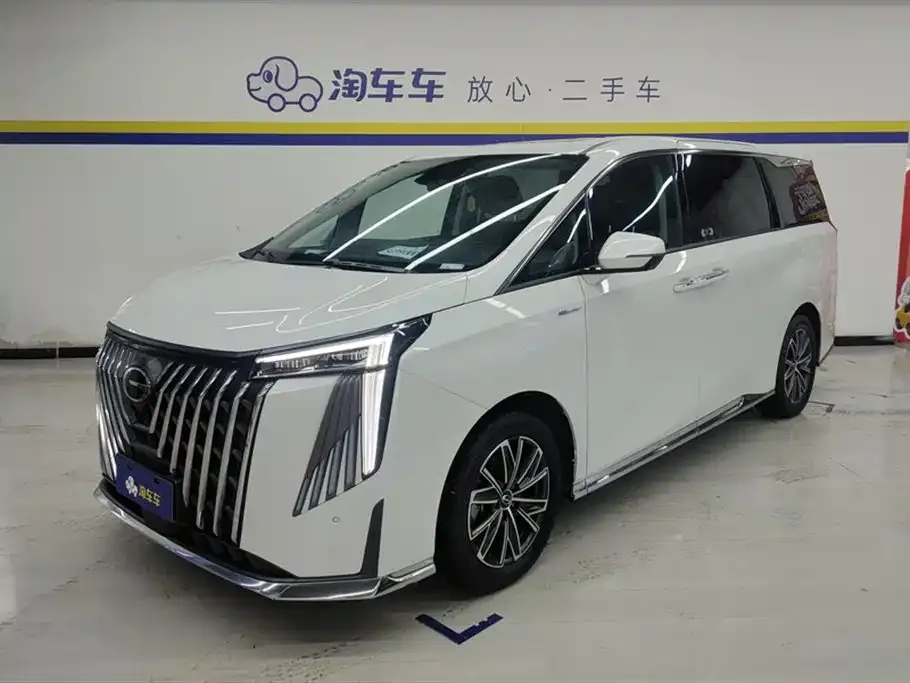 GAC Motor Trumpchi M8 — фото 1