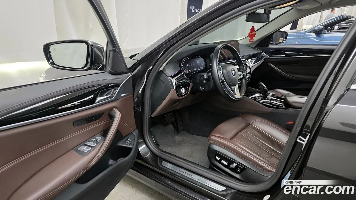 BMW 5-Series 2021 из KR, фото 2