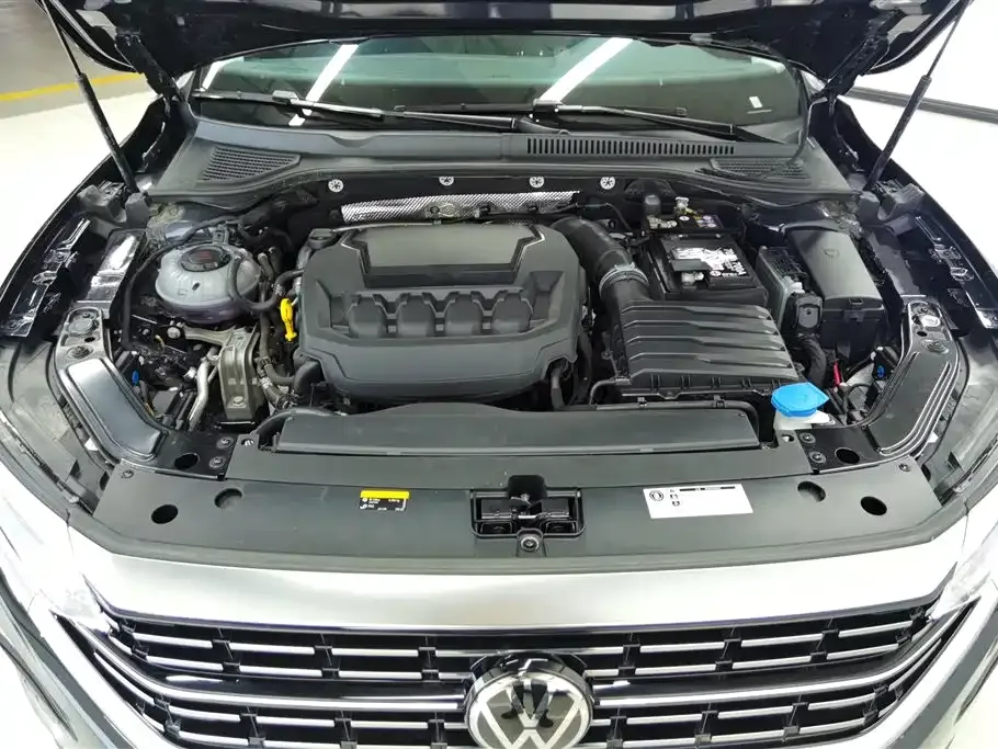 Volkswagen Passat — фото 10