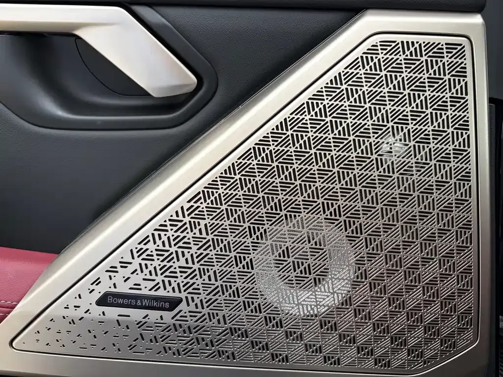 BMW 5 Series — фото 9