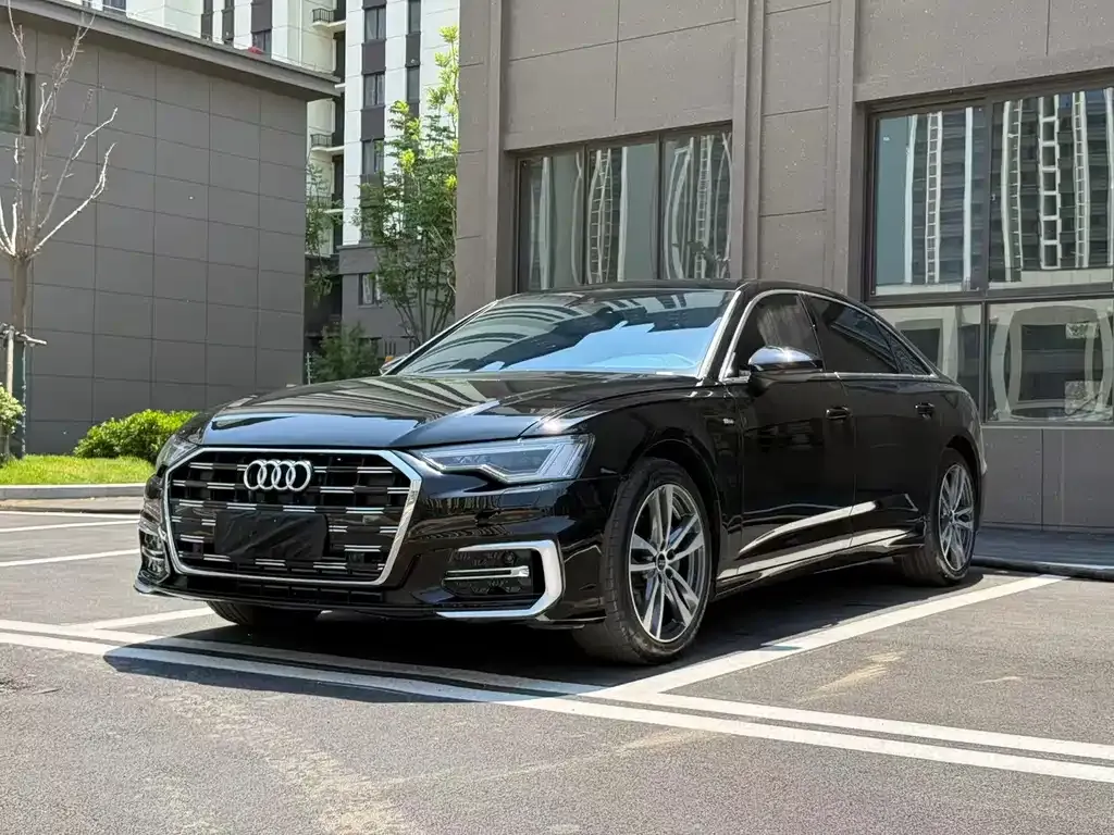 Audi A6L 2024 из CN, фото 1