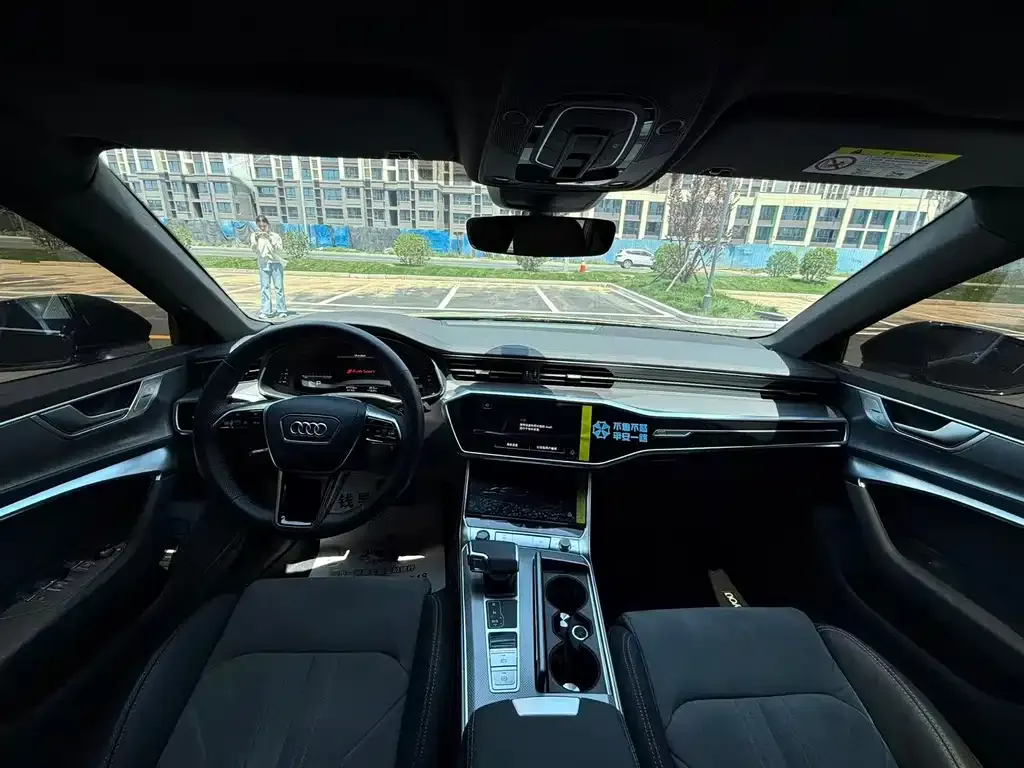 Audi A6L 2024 из CN, фото 7