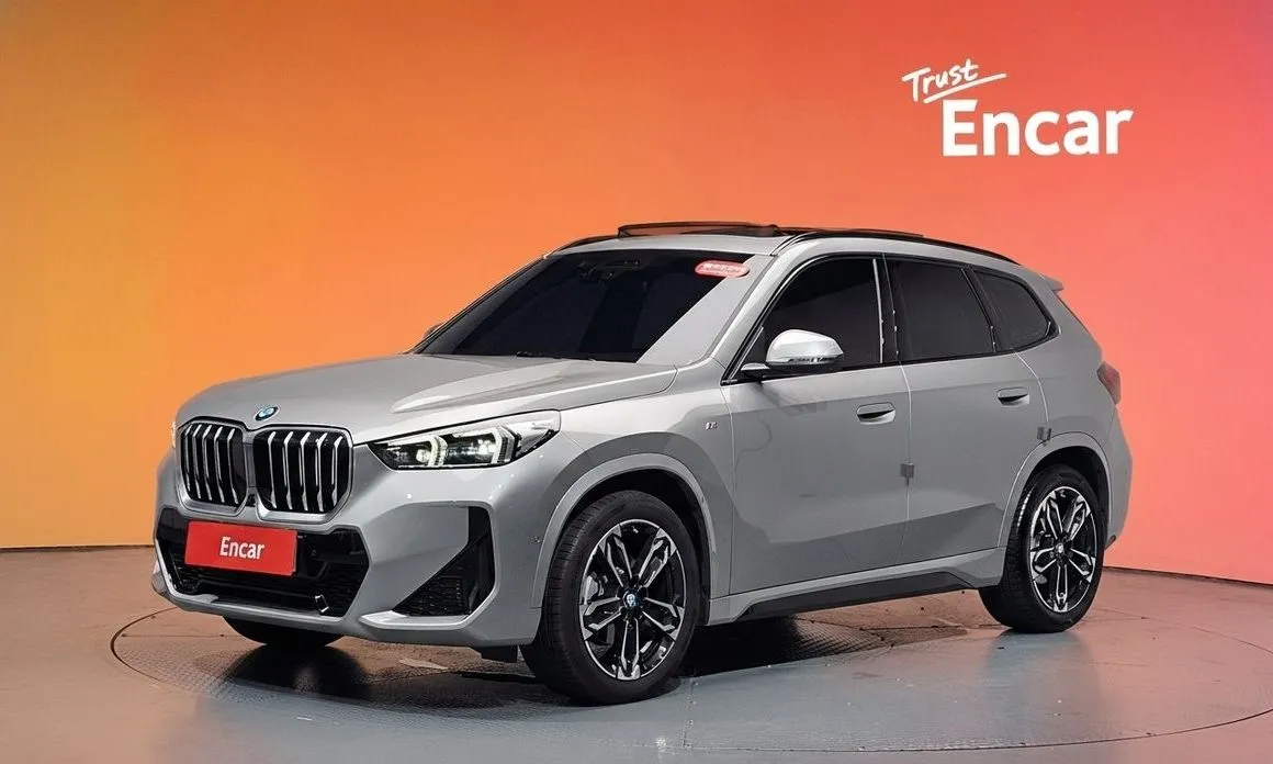 BMW X1 — фото 1