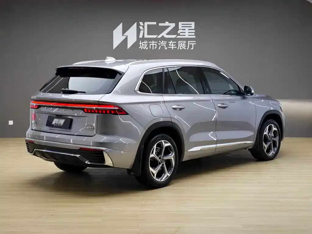 Geely Xingyue L — фото 8
