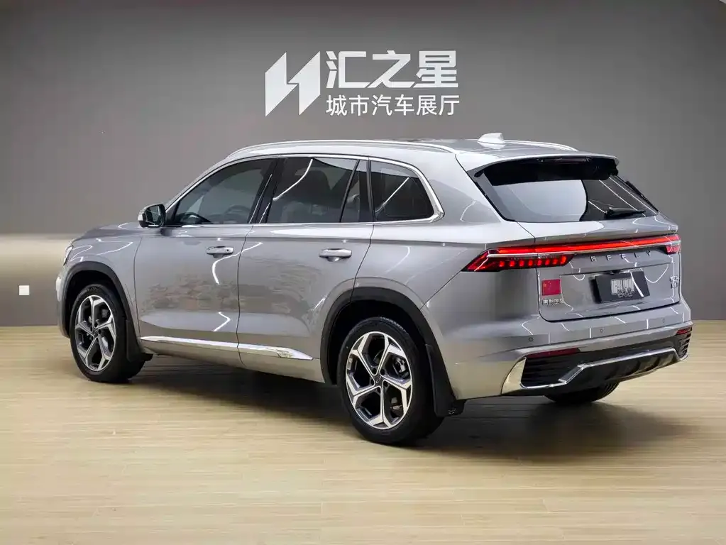 Geely Xingyue L — фото 3