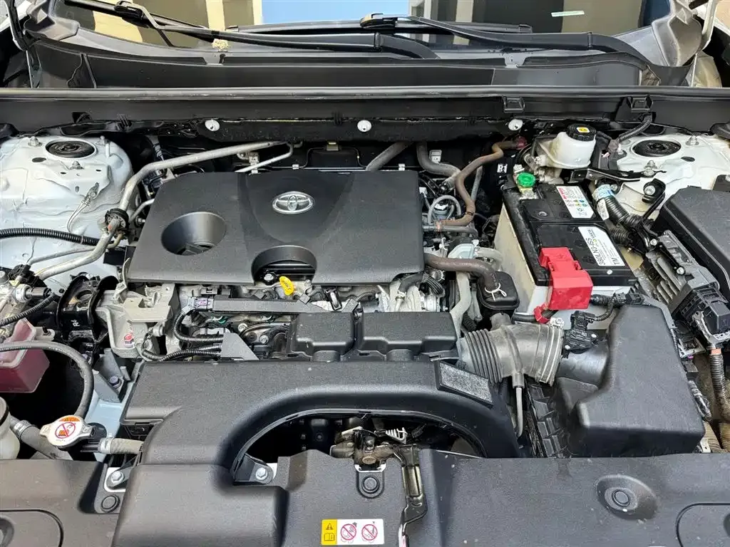 Toyota Wildlander — фото 10