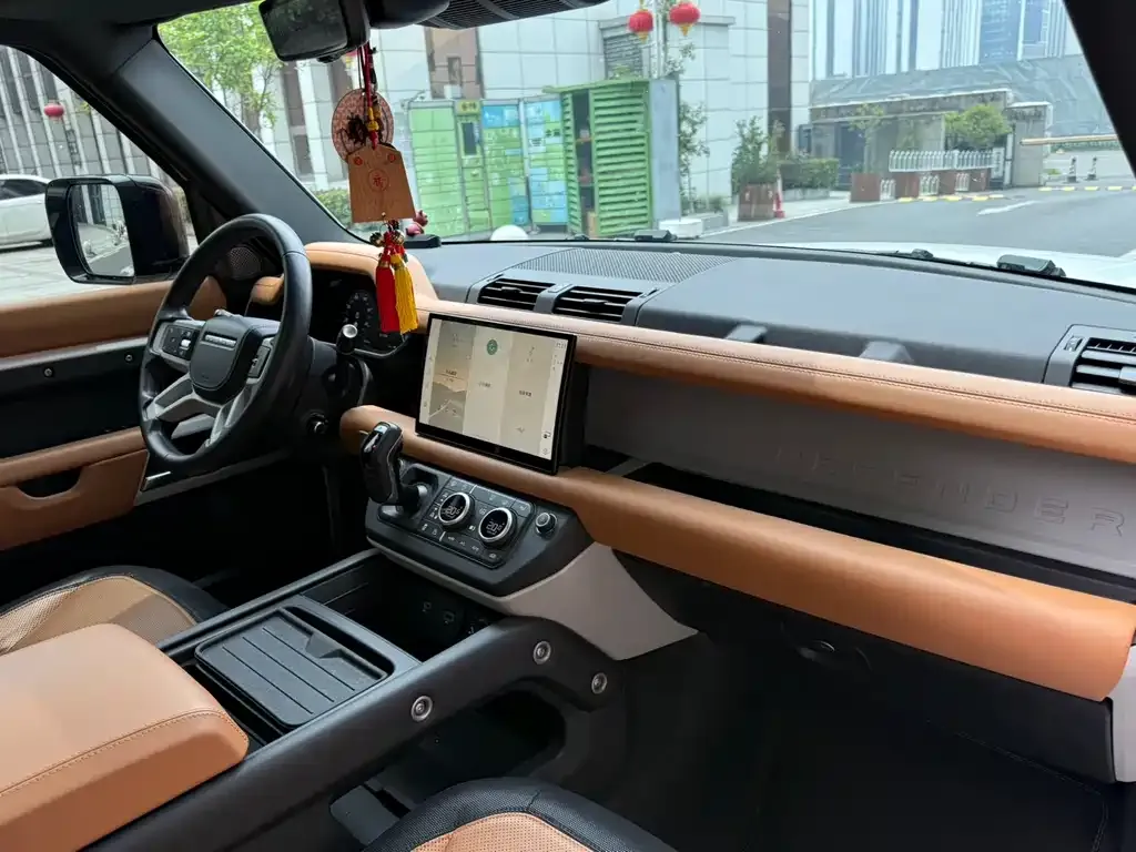 Land Rover Defender — фото 3