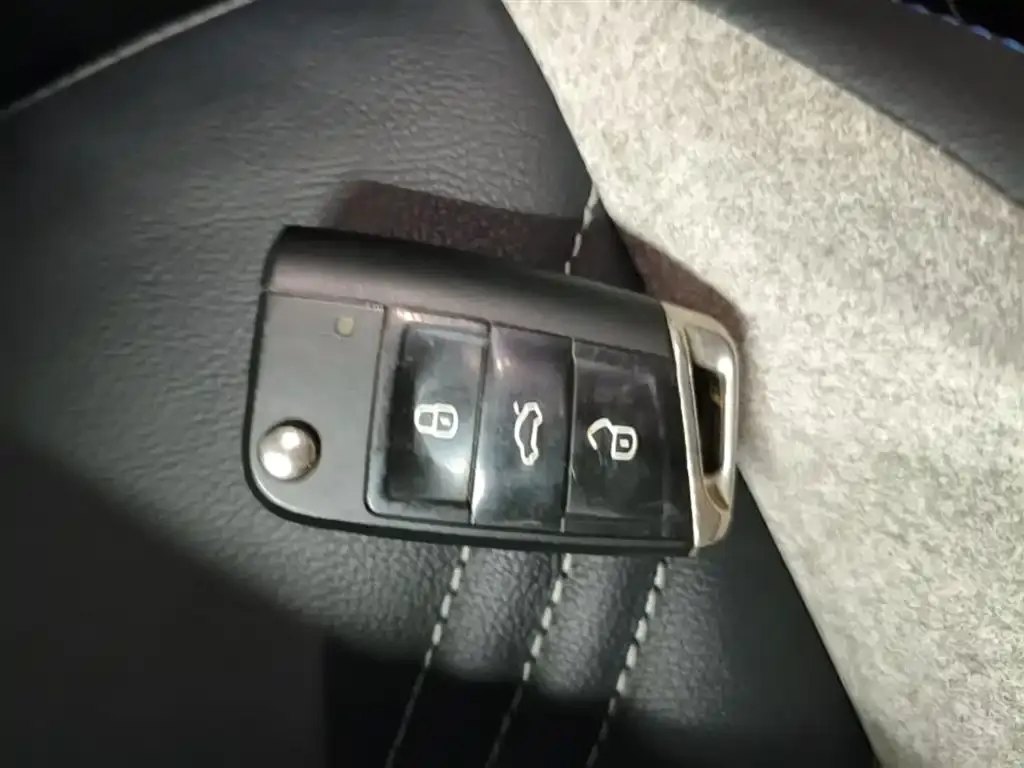 Volkswagen Tayron GTE PHEV 2021 из CN, фото 6