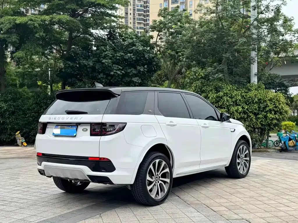 Land Rover Discovery Sport — фото 8