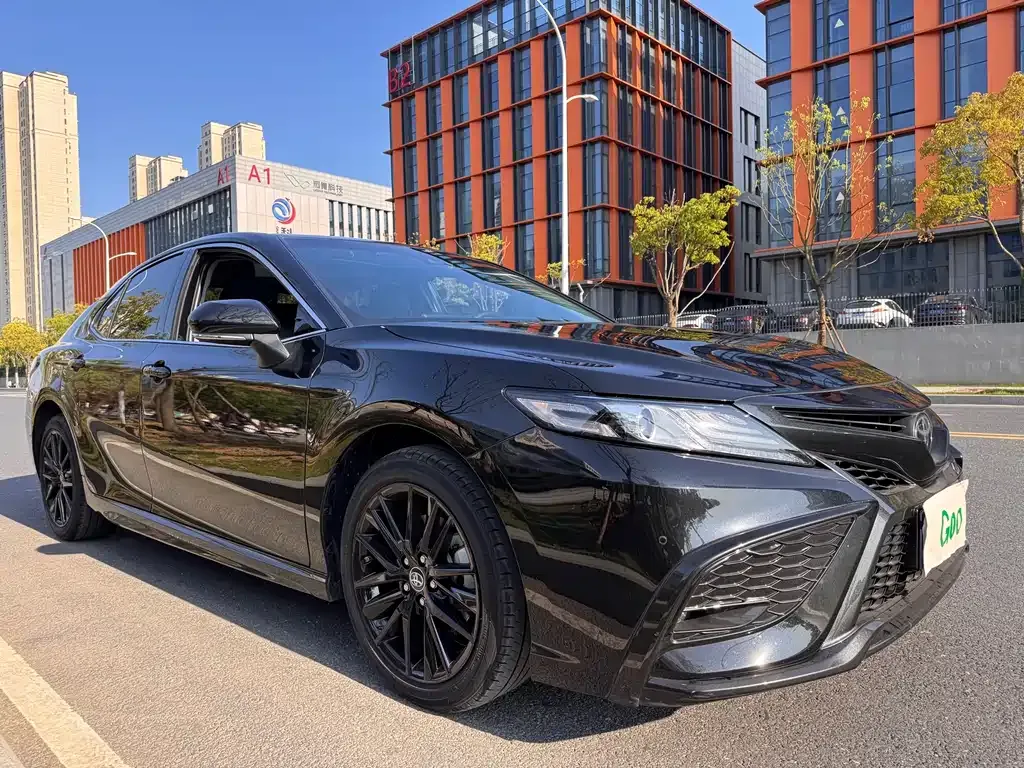 Toyota Camry 2023 из CN, фото 8